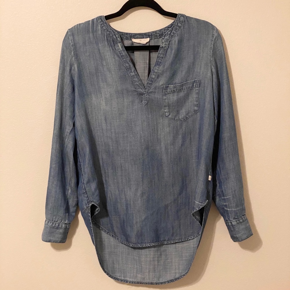 Lou & Grey Long Sleeve Denim Blouse